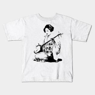 geisha playing shamisen Kids T-Shirt
